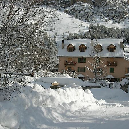 Auberge La Cleida Névache Exterior foto